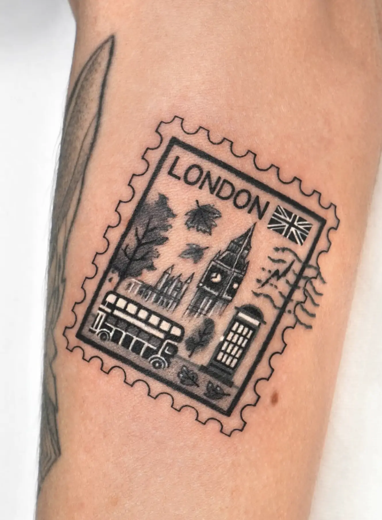 fine line tattooing course